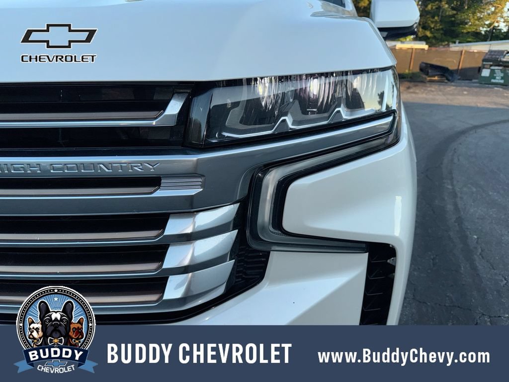 Used 2022 Chevrolet Suburban High Country w/ Premium Package AWD/4WD image 10
