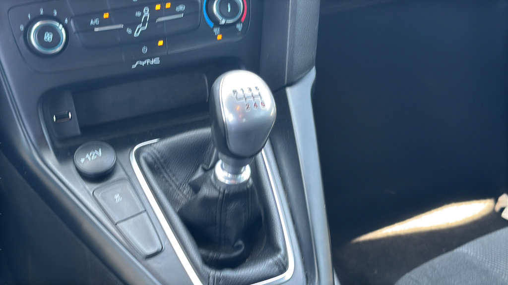 Used 2018 Ford Focus ST FWD image 24