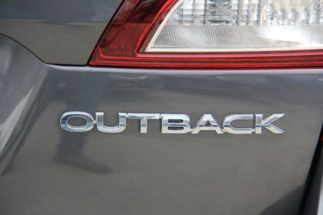 Used 2019 Subaru Outback 2.5i Limited image 9