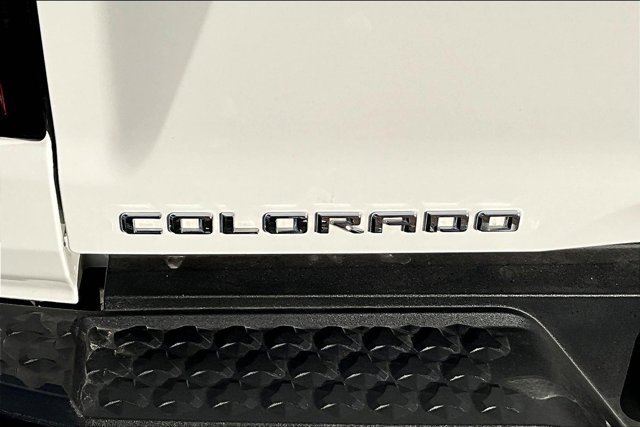 Used 2024 Chevrolet Colorado Trail Boss w/ Safety Package image 23