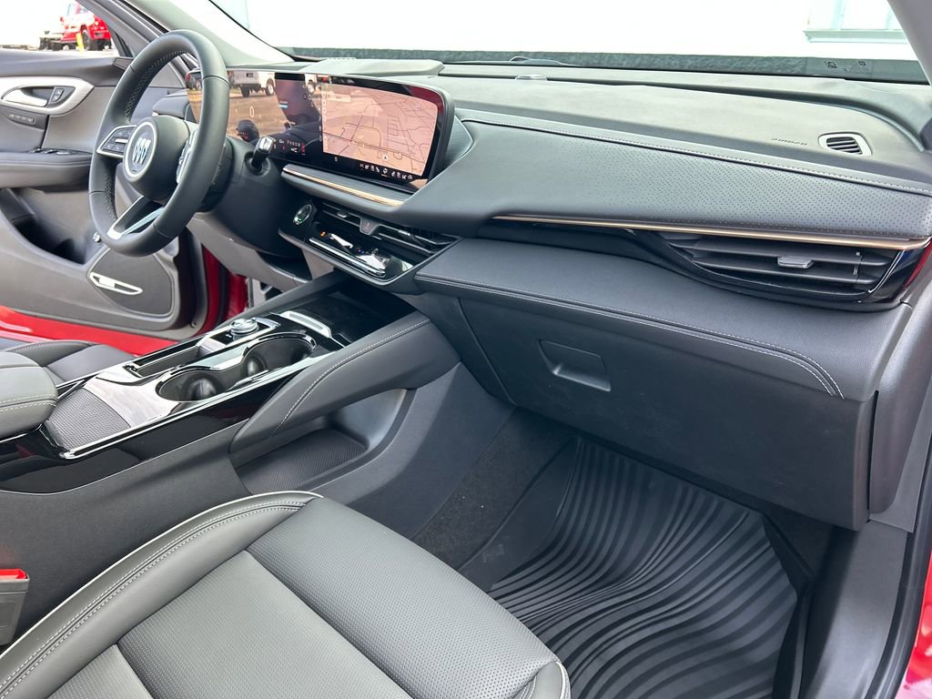 Certified 2025 Buick Envision Avenir image 46