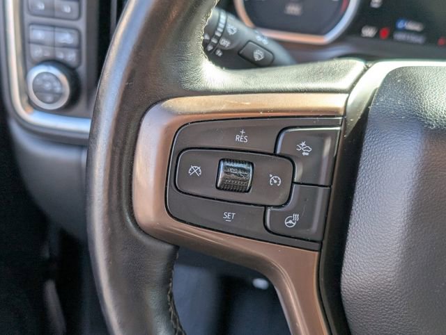 Used 2019 Chevrolet Silverado 1500 High Country w/ Technology Package AWD/4WD image 32
