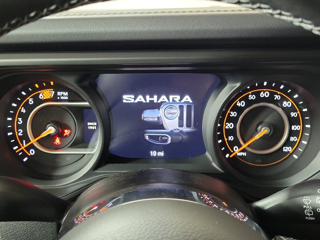 New 2026 Jeep Wrangler Unlimited Sahara w/ Technology Group AWD/4WD image 17