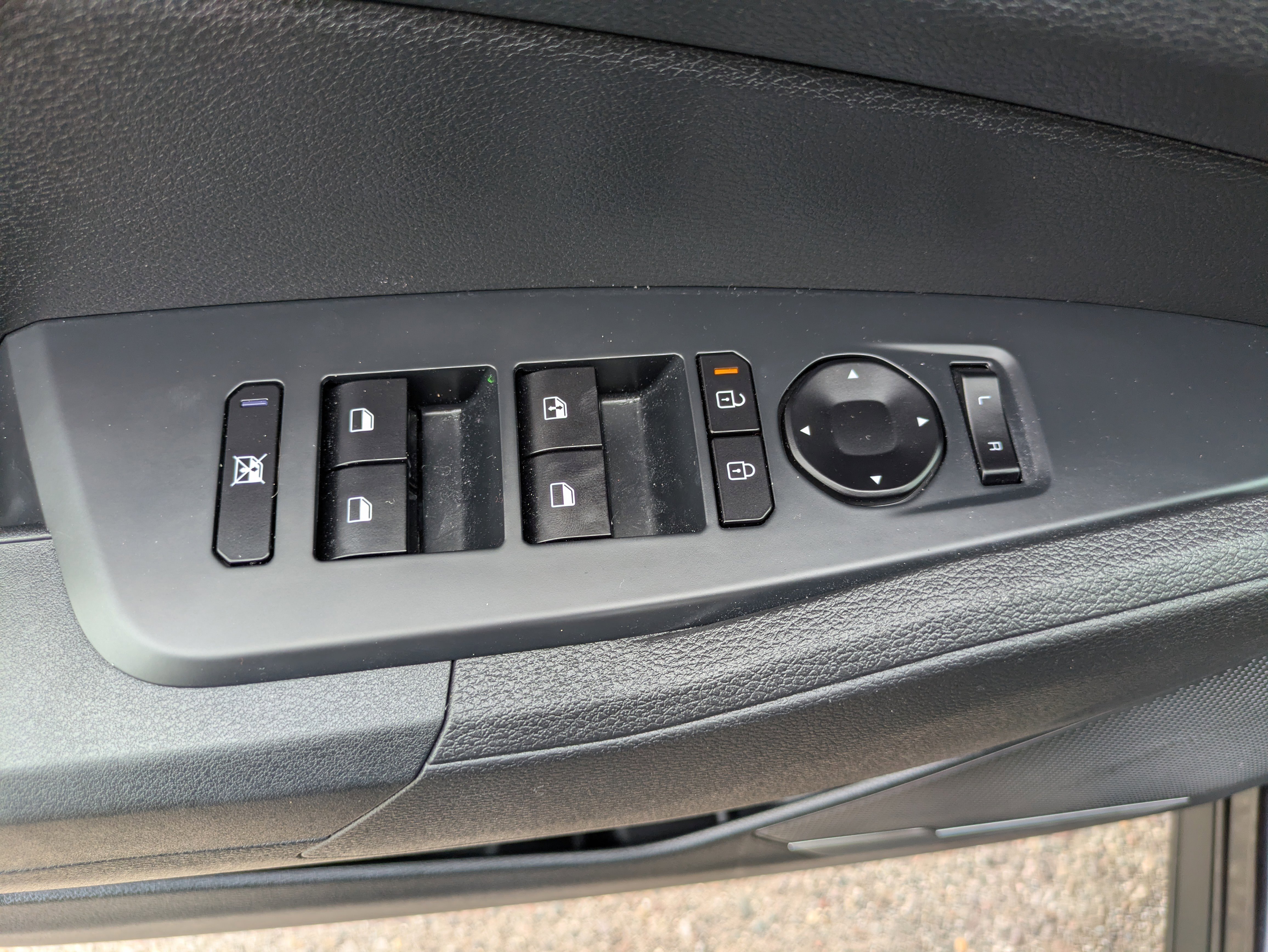 Used 2026 Kia Sportage LX image 19