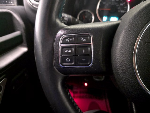 Used 2015 Jeep Wrangler Unlimited Rubicon w/ Max Tow Package AWD/4WD image 13