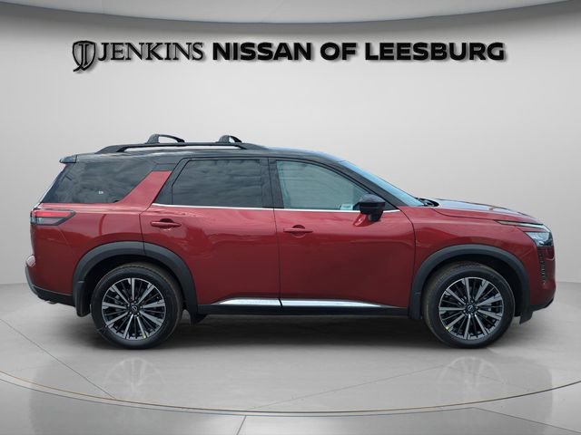 New 2026 Nissan Pathfinder Platinum w/ Cargo Package FWD image 3