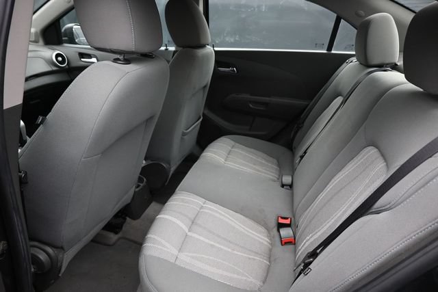 Used 2017 Chevrolet Sonic LT FWD image 15