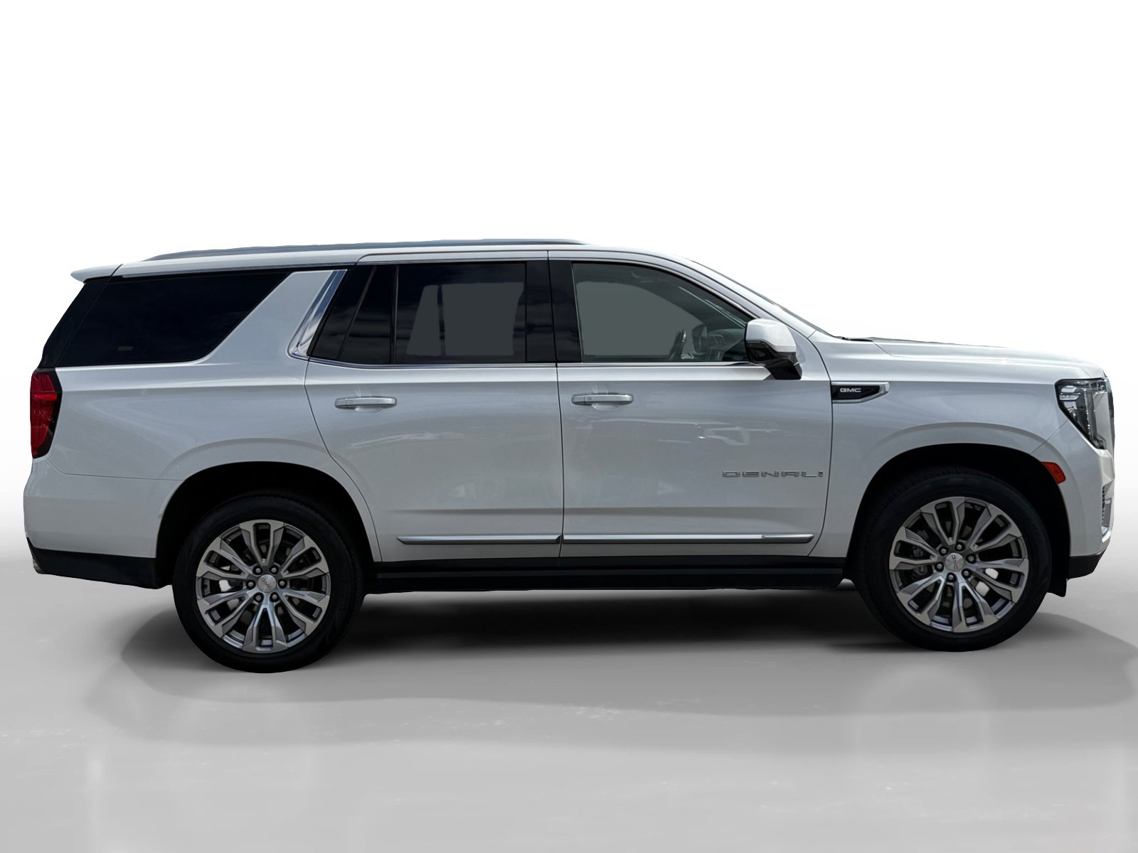 Used 2022 GMC Yukon Denali AWD/4WD image 6