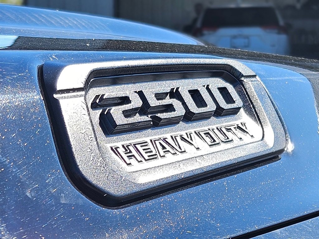 Used 2021 RAM 2500 Laramie w/ Night Edition image 8