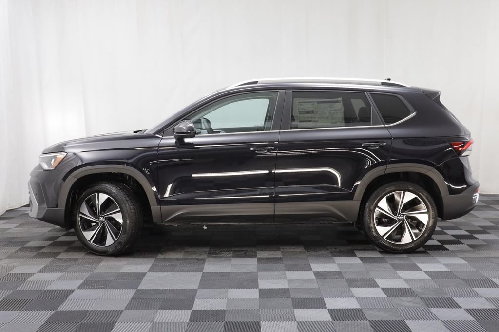 New 2026 Volkswagen Taos SE AWD/4WD image 5