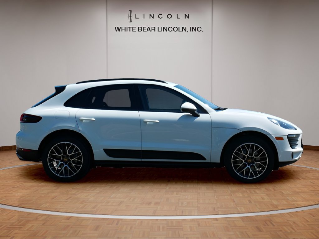 Used 2018 Porsche Macan S AWD/4WD image 4