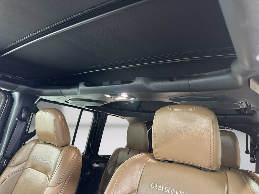 Used 2021 Jeep Wrangler Unlimited Rubicon w/ Safety Group AWD/4WD image 17