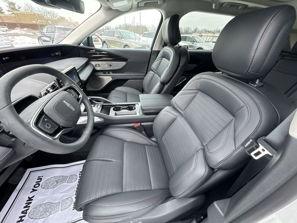 New 2026 Lincoln Nautilus Reserve image 11