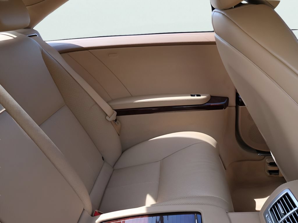Used 2011 Mercedes-Benz CL 550 4MATIC image 13