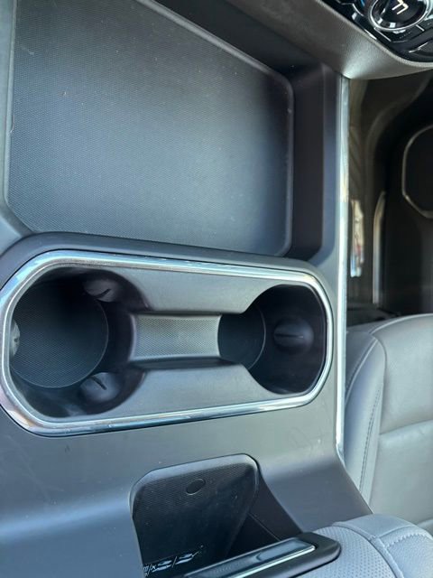 Used 2024 Chevrolet Silverado 2500 LTZ w/ LTZ Convenience Package image 19