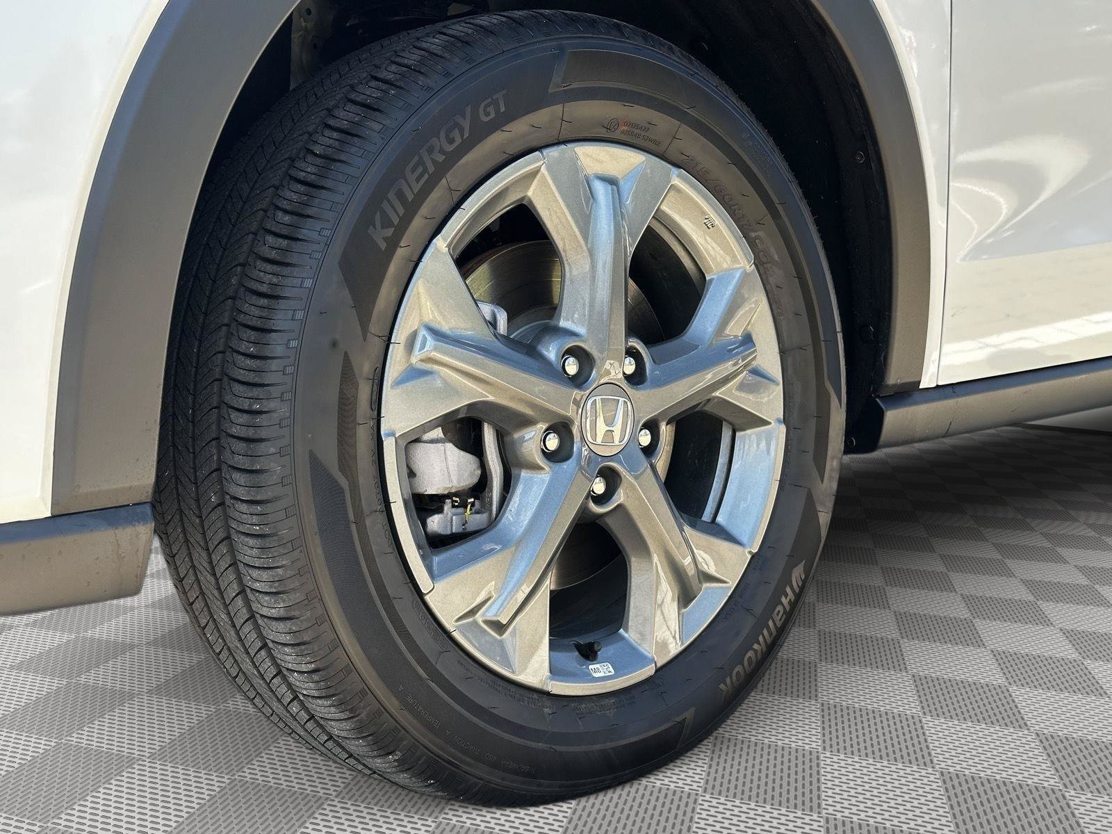 Certified 2026 Honda HR-V LX image 8