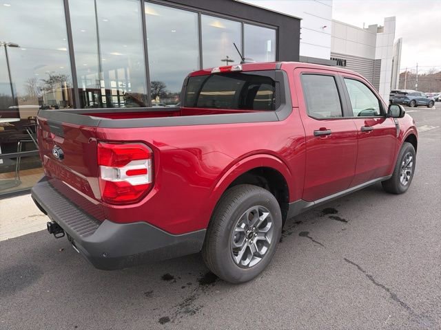 New 2025 Ford Maverick XLT w/ XLT Luxury Package image 3
