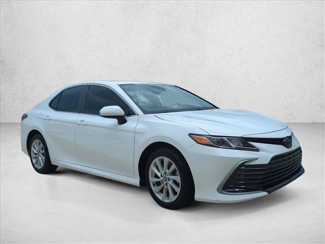 Used 2023 Toyota Camry LE FWD image 3