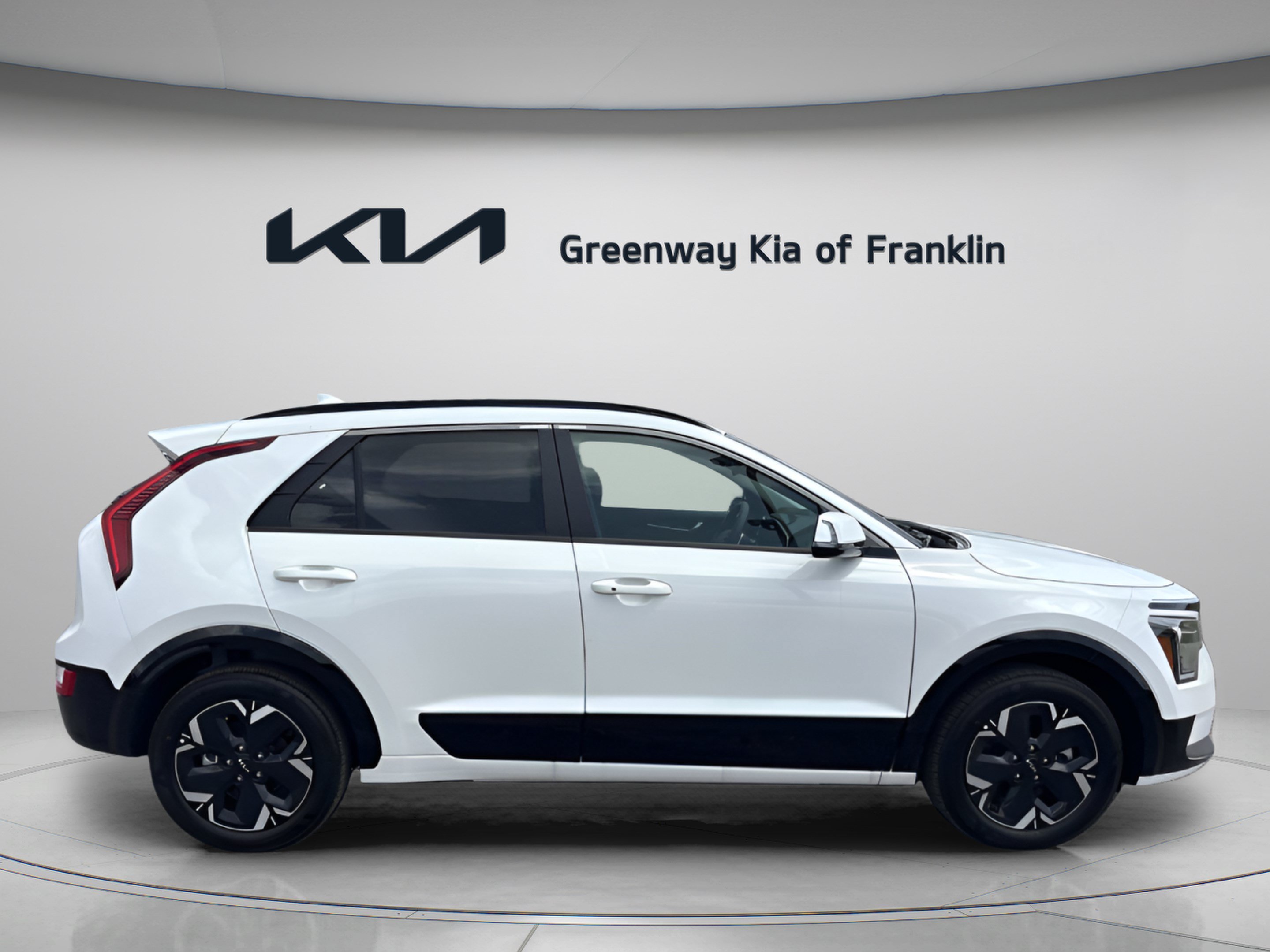 New 2026 Kia Niro Wind FWD image 8