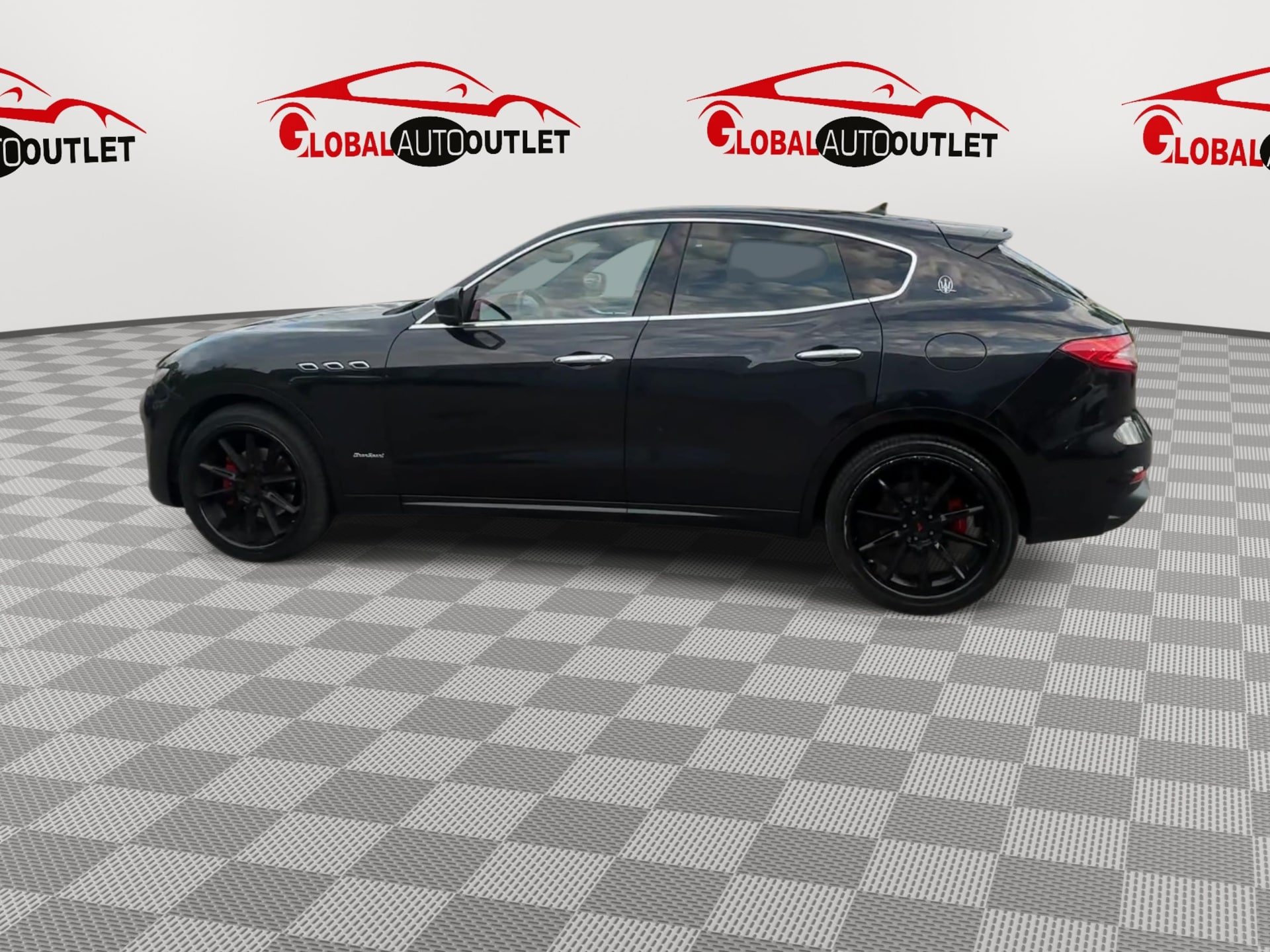 Used 2019 Maserati Levante GranSport AWD/4WD image 6