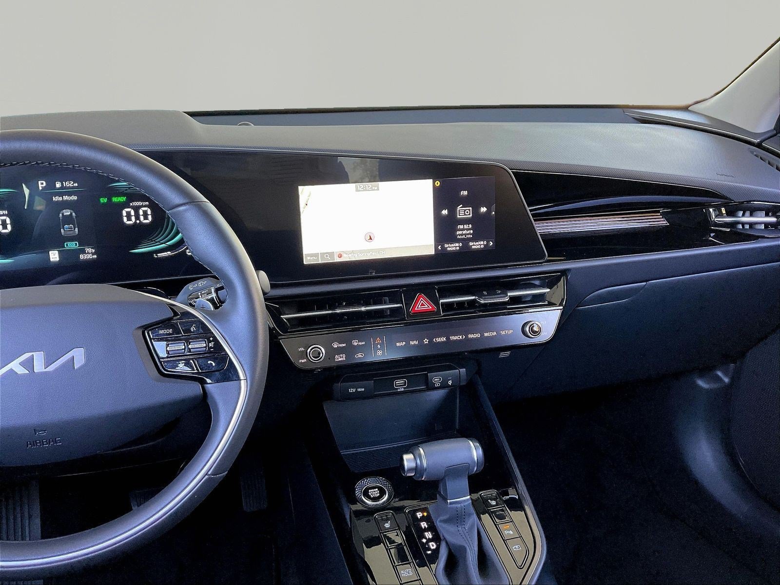Used 2025 Kia Niro EX FWD image 9