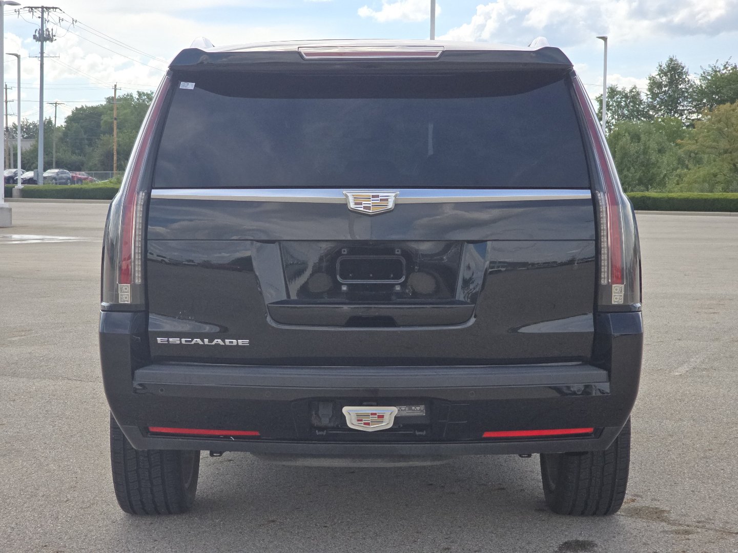 Used 2016 Cadillac Escalade Platinum AWD/4WD image 16