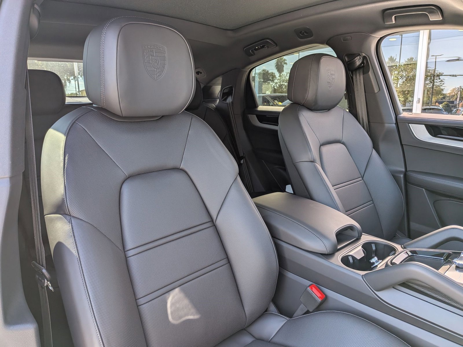 New 2026 Porsche Cayenne Coupe image 26