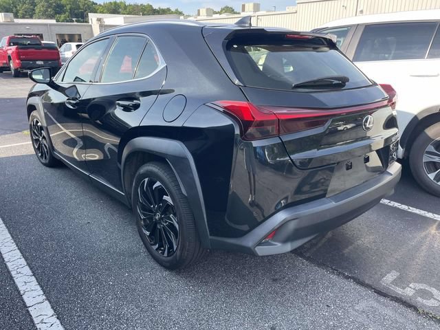Used 2020 Lexus UX 200 w/ Premium Package FWD image 10
