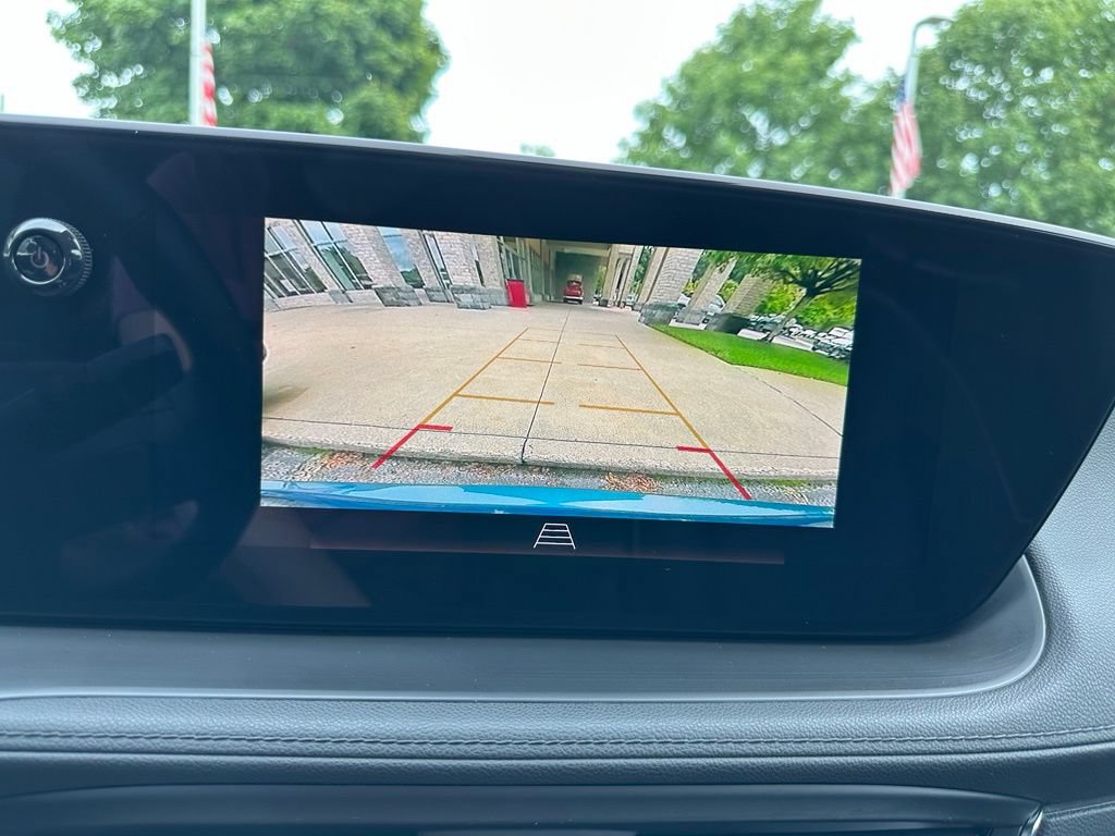 Used 2024 Buick Encore GX Avenir w/ Avenir Convenience Package AWD/4WD image 17