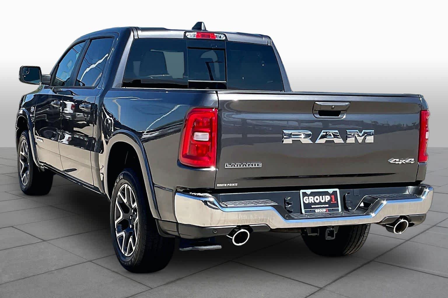 New 2027 RAM 1500 Laramie w/ Bed Utility Group AWD/4WD image 12