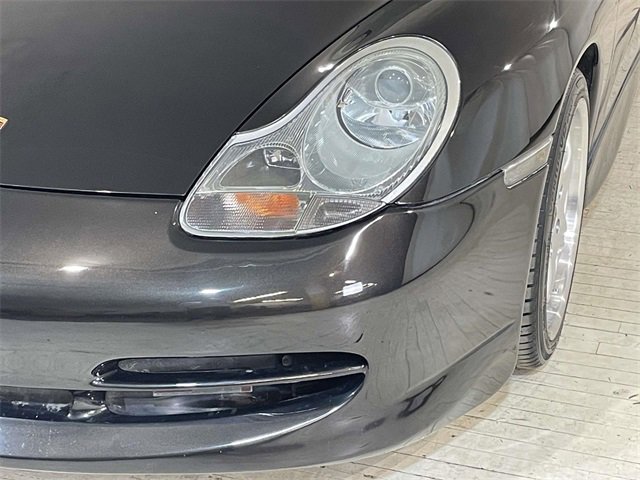 Used 2001 Porsche 911 Carrera 4 image 4