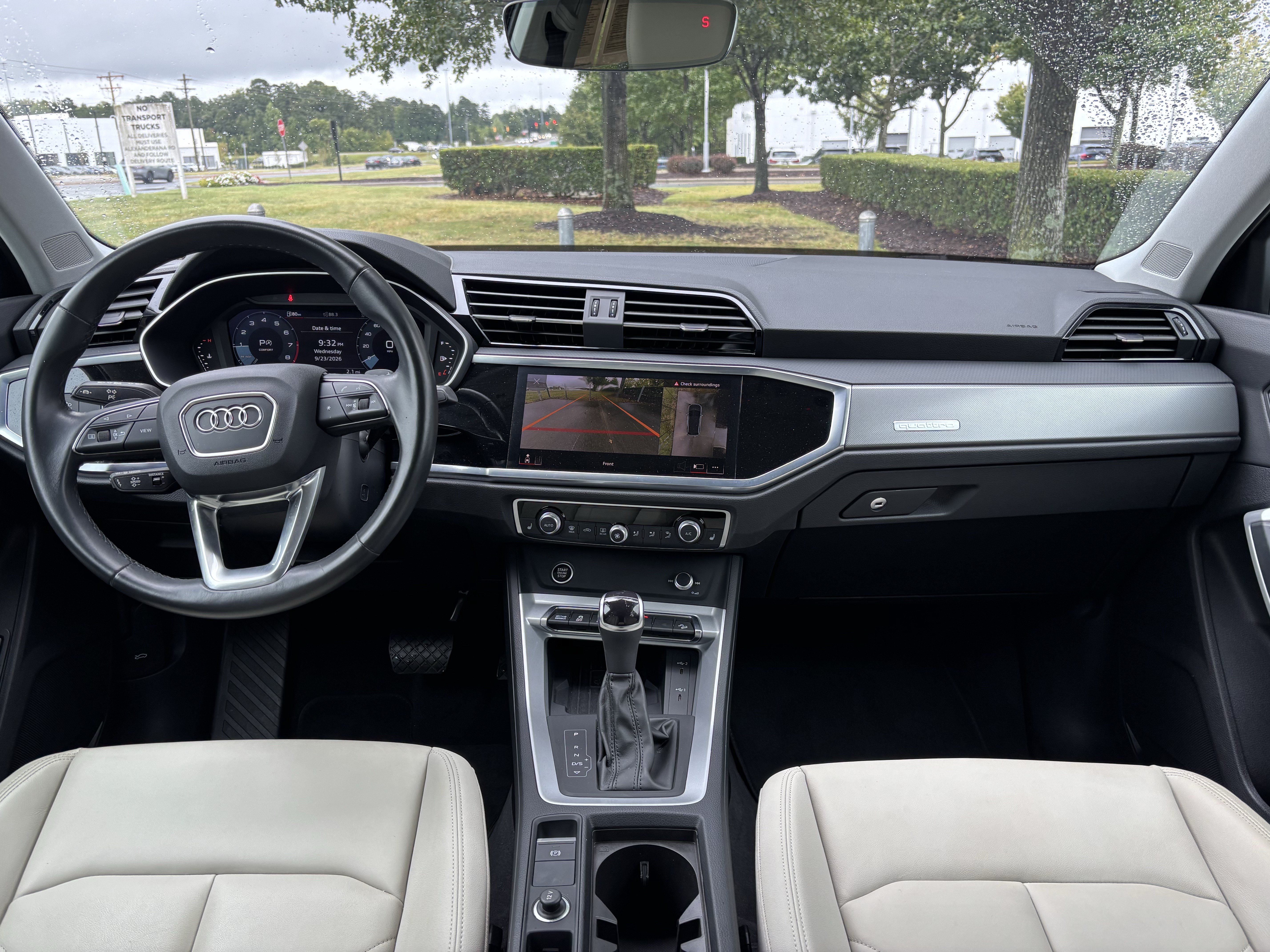 Certified 2023 Audi Q3 2.0T Premium Plus w/ Premium Plus Package AWD/4WD image 32
