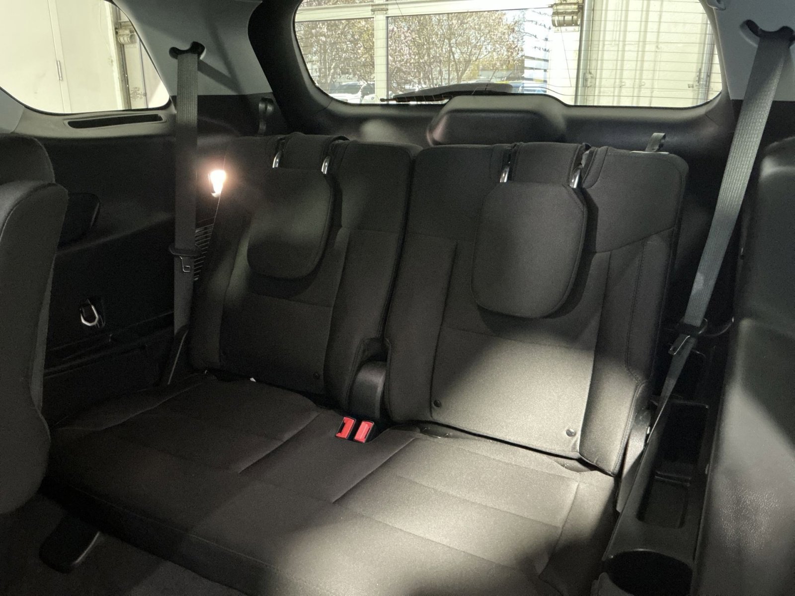 Used 2023 Ford Explorer XLT image 24