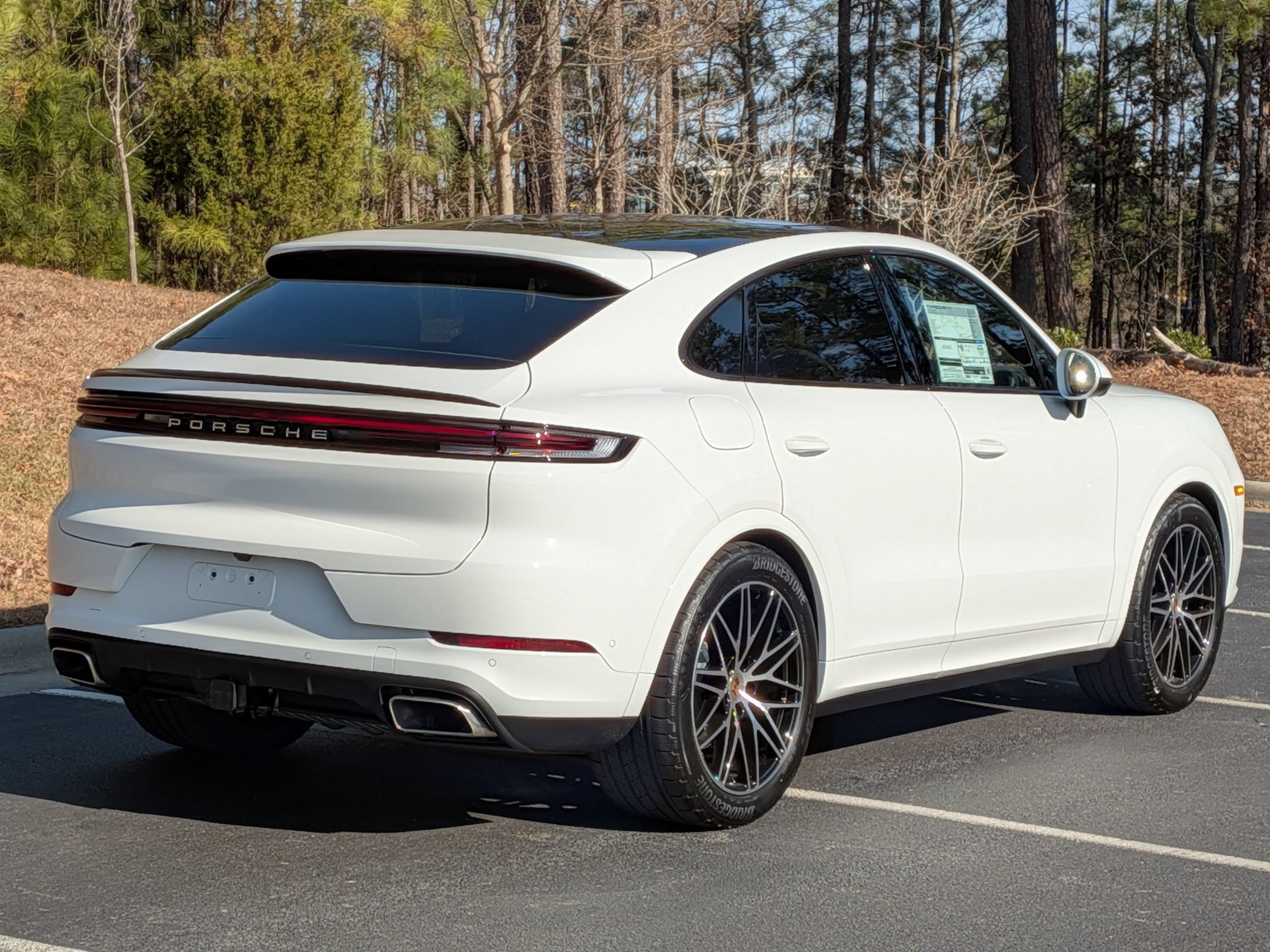 New 2026 Porsche Cayenne Coupe AWD/4WD image 32