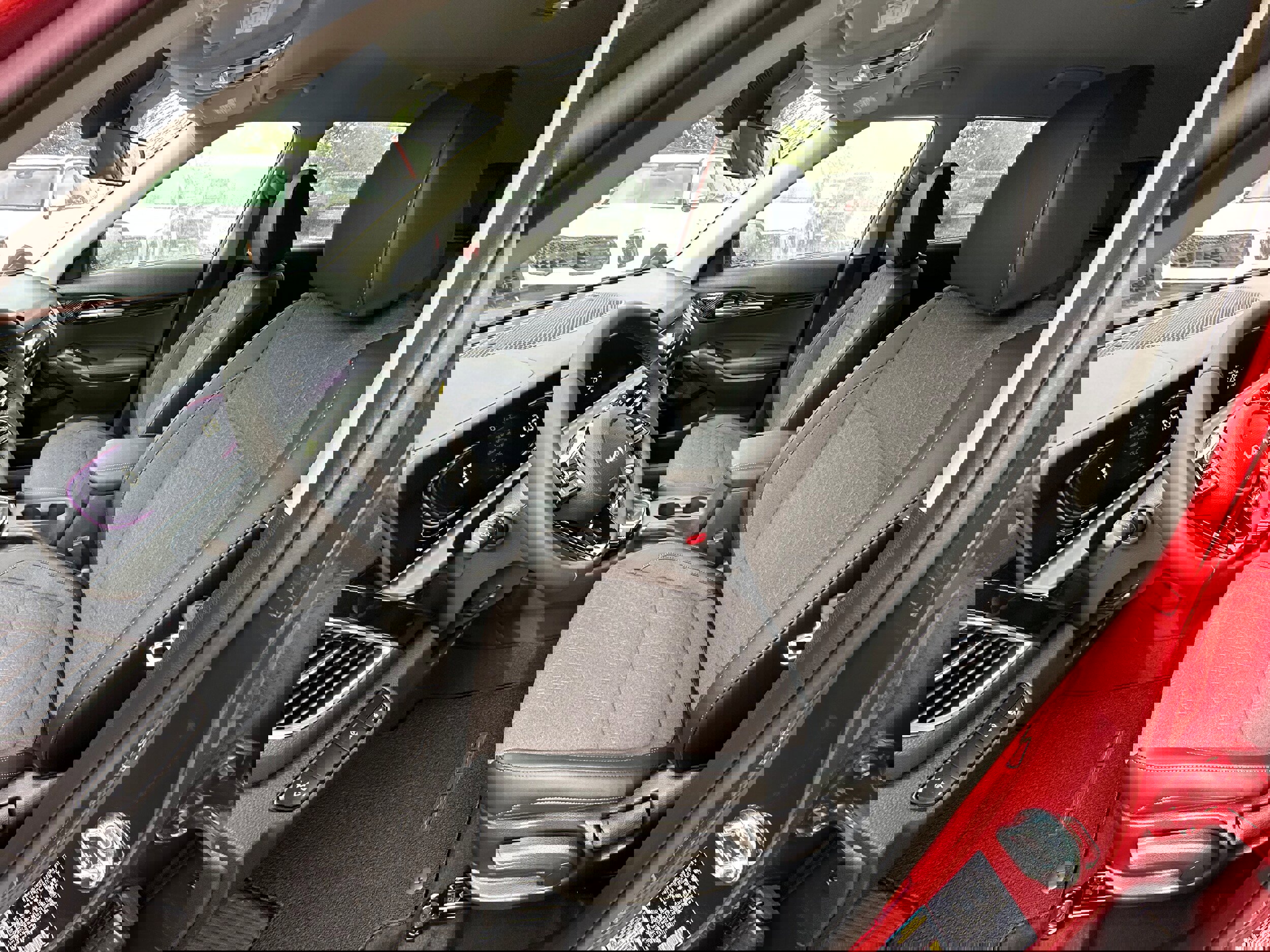 New 2026 Kia Seltos S image 30