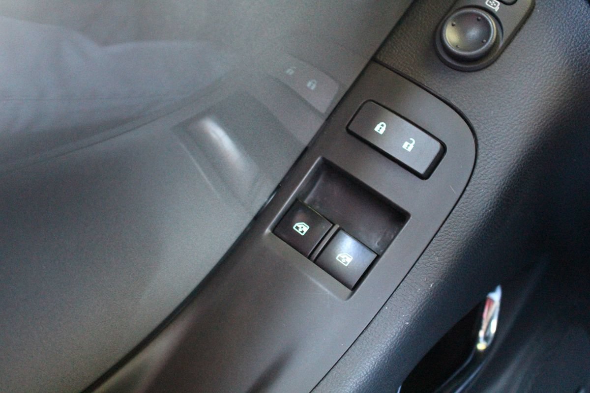 Used 2013 Chevrolet Camaro SS w/ RS Package RWD image 13