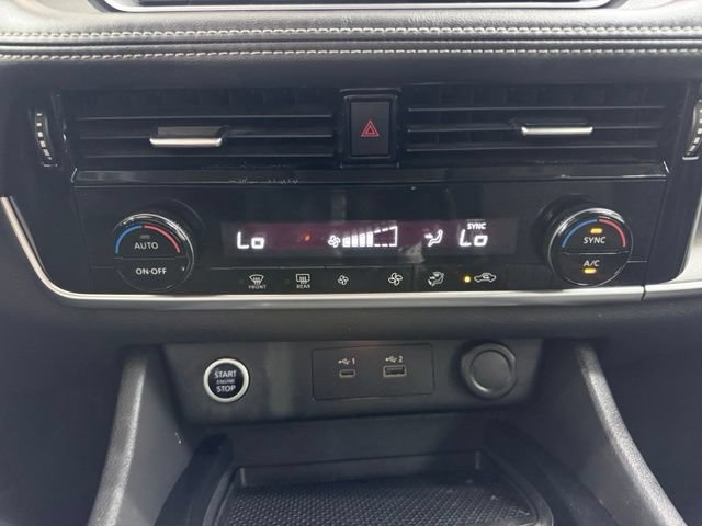 Used 2022 Nissan Rogue SV FWD image 28