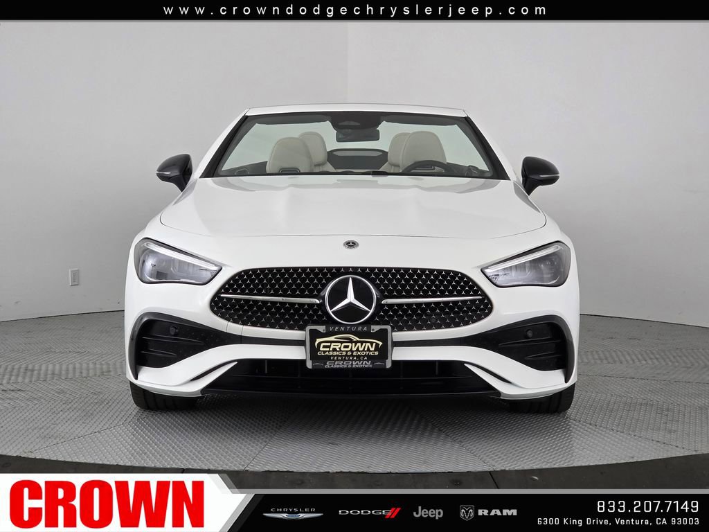 Used 2024 Mercedes-Benz CLE 300 4MATIC Cabriolet image 4
