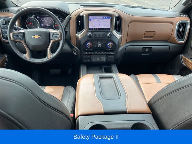 Used 2019 Chevrolet Silverado 1500 High Country w/ Technology Package AWD/4WD image 5