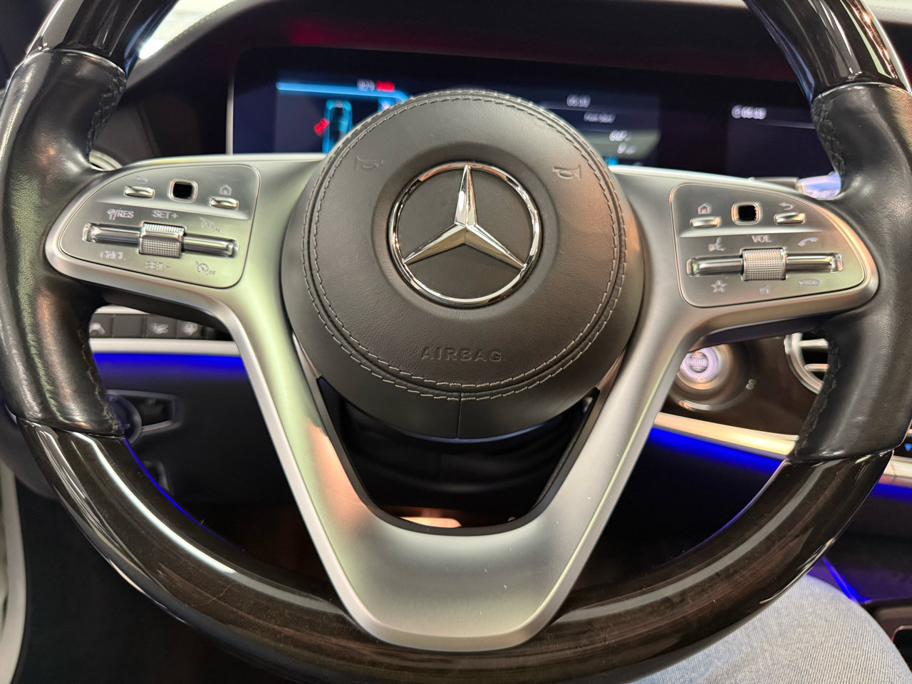 Used 2019 Mercedes-Benz S 450 Sedan w/ AMG Line Exterior image 13