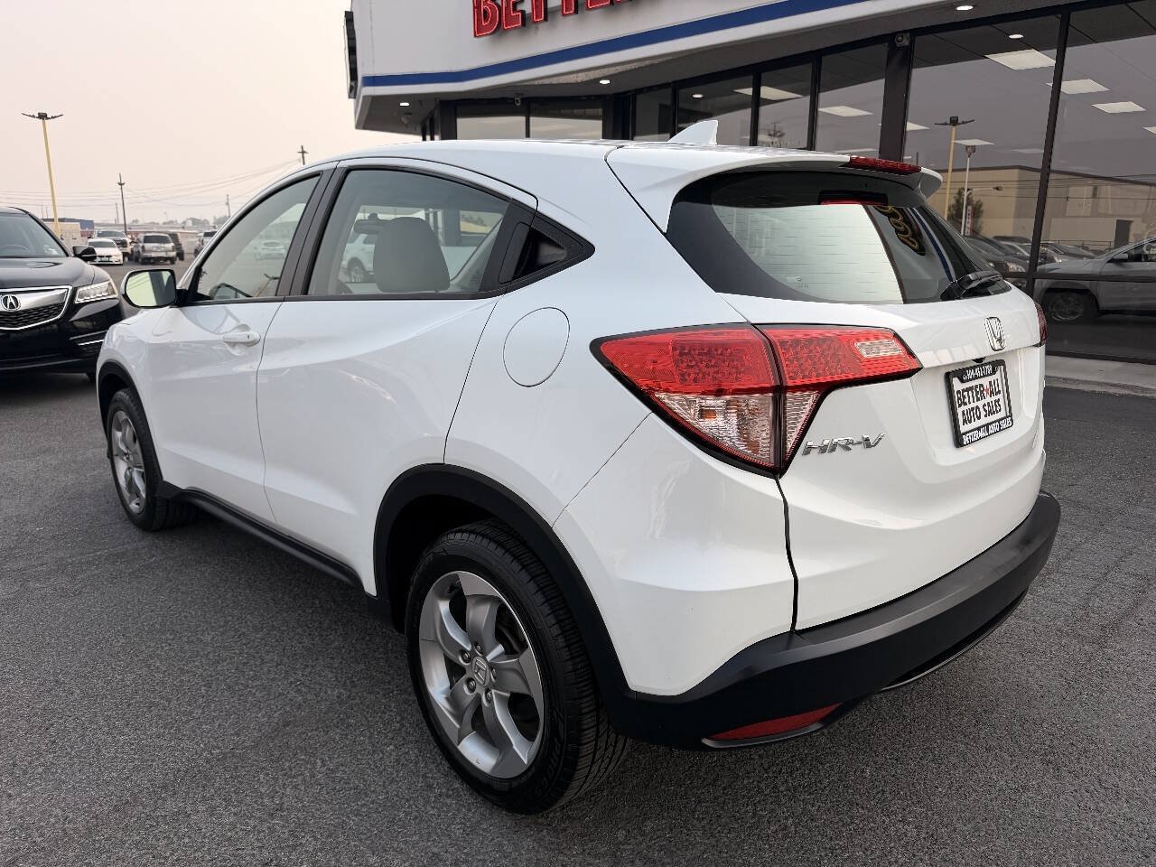 Used 2018 Honda HR-V LX image 3