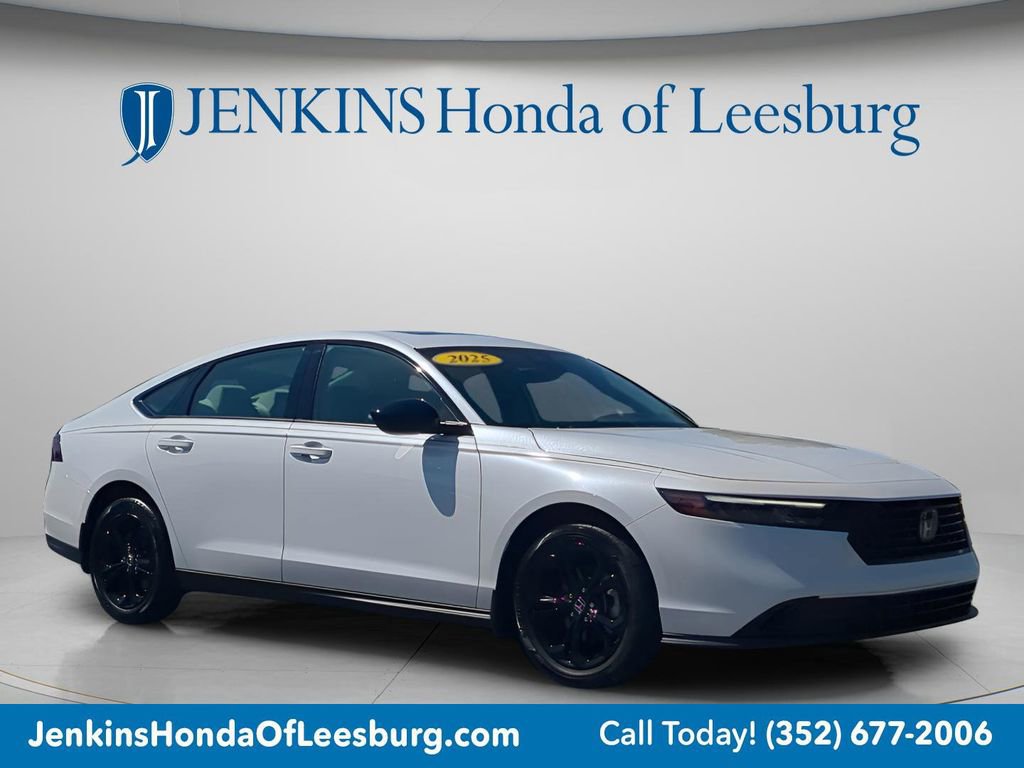 Used 2025 Honda Accord SE image 1