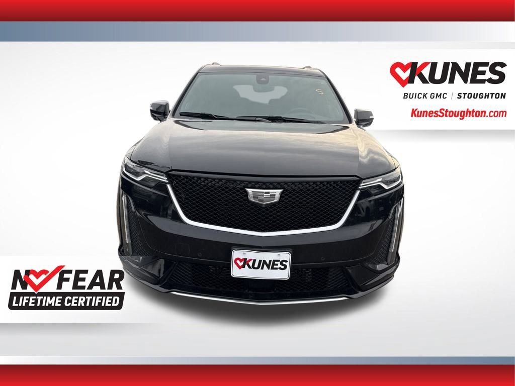 Used 2024 Cadillac XT6 Sport w/ Technology Package image 5