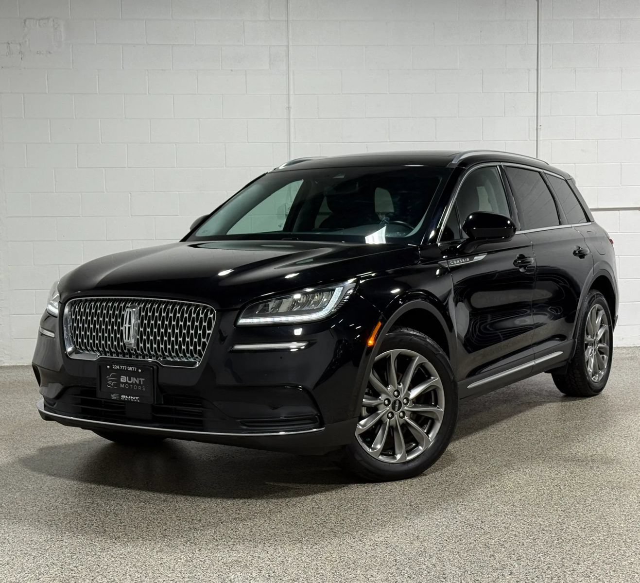 Used 2020 Lincoln Corsair AWD w/ Premium Package image 2