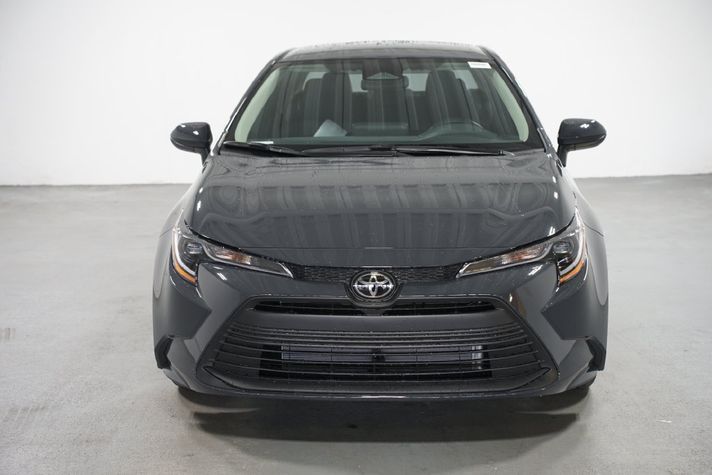 New 2027 Toyota Corolla LE FWD image 2