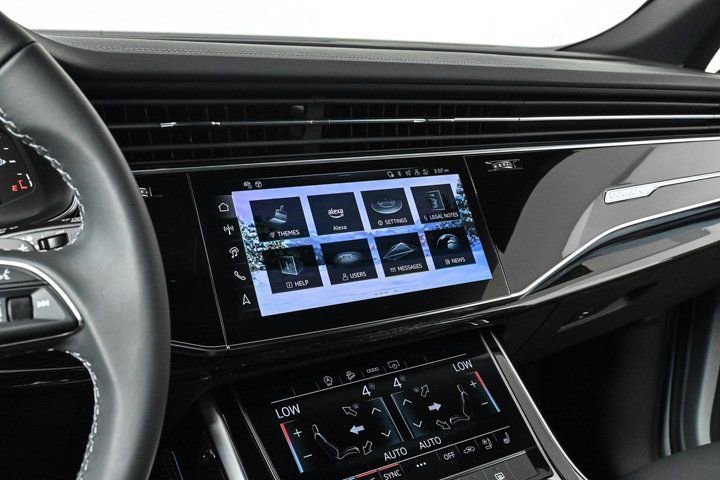 New 2025 Audi Q8 Premium Plus image 12