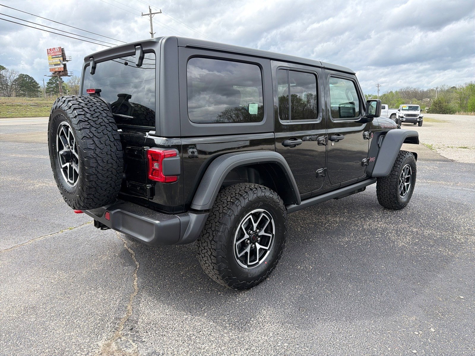 New 2026 Jeep Wrangler Unlimited Rubicon AWD/4WD image 8