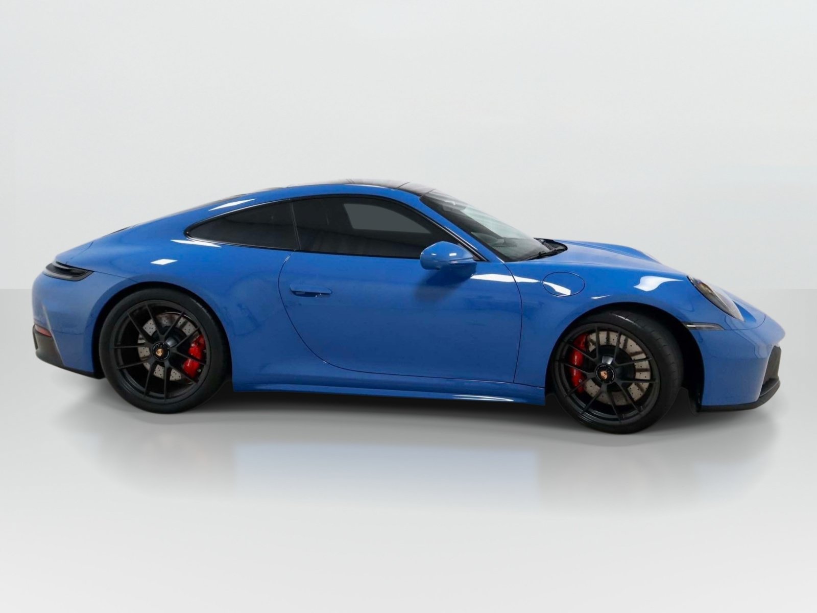 Used 2025 Porsche 911 GTS image 6