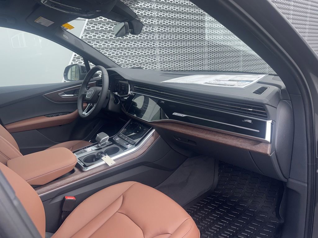 New 2026 Audi Q7 3.0T Premium AWD/4WD image 9