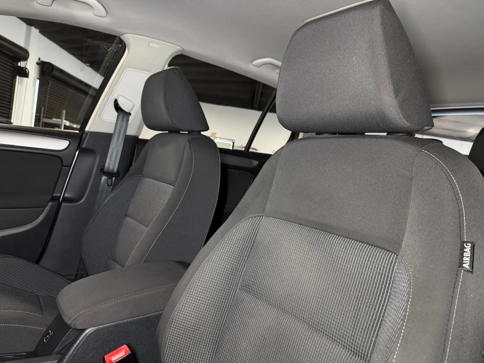 Used 2014 Volkswagen Golf TDI FWD image 27